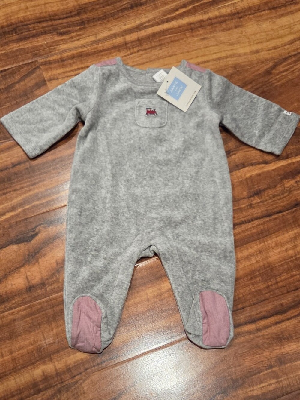 Janie and Jack NWT 0-3 Months Gray/Red Velour Holiday Train Footie Romper